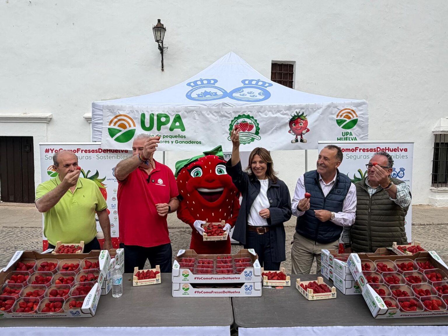 La iniciativa ha tenido lugar en la plaza del Teniente Arce