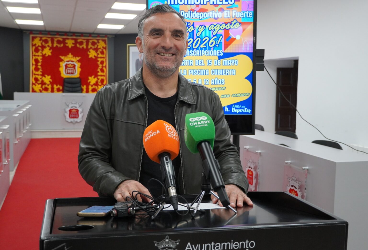Bernardo Crespo en rueda de prensa