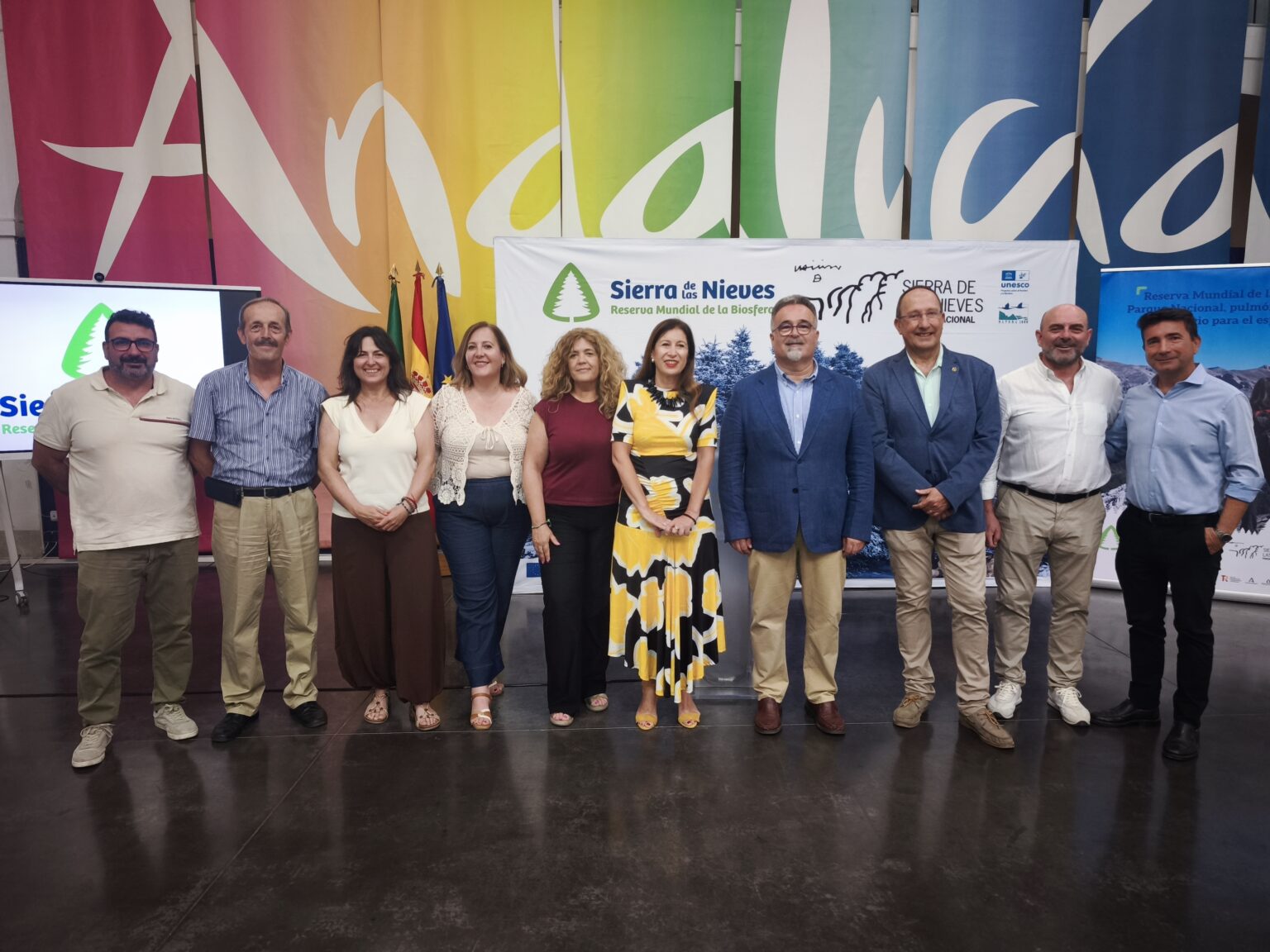 Foto de familia de la presentación