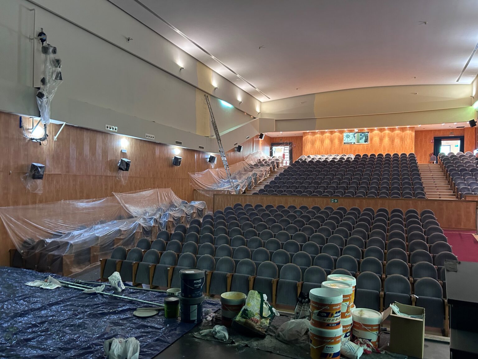 Reparación del Teatro Vicente Espinel