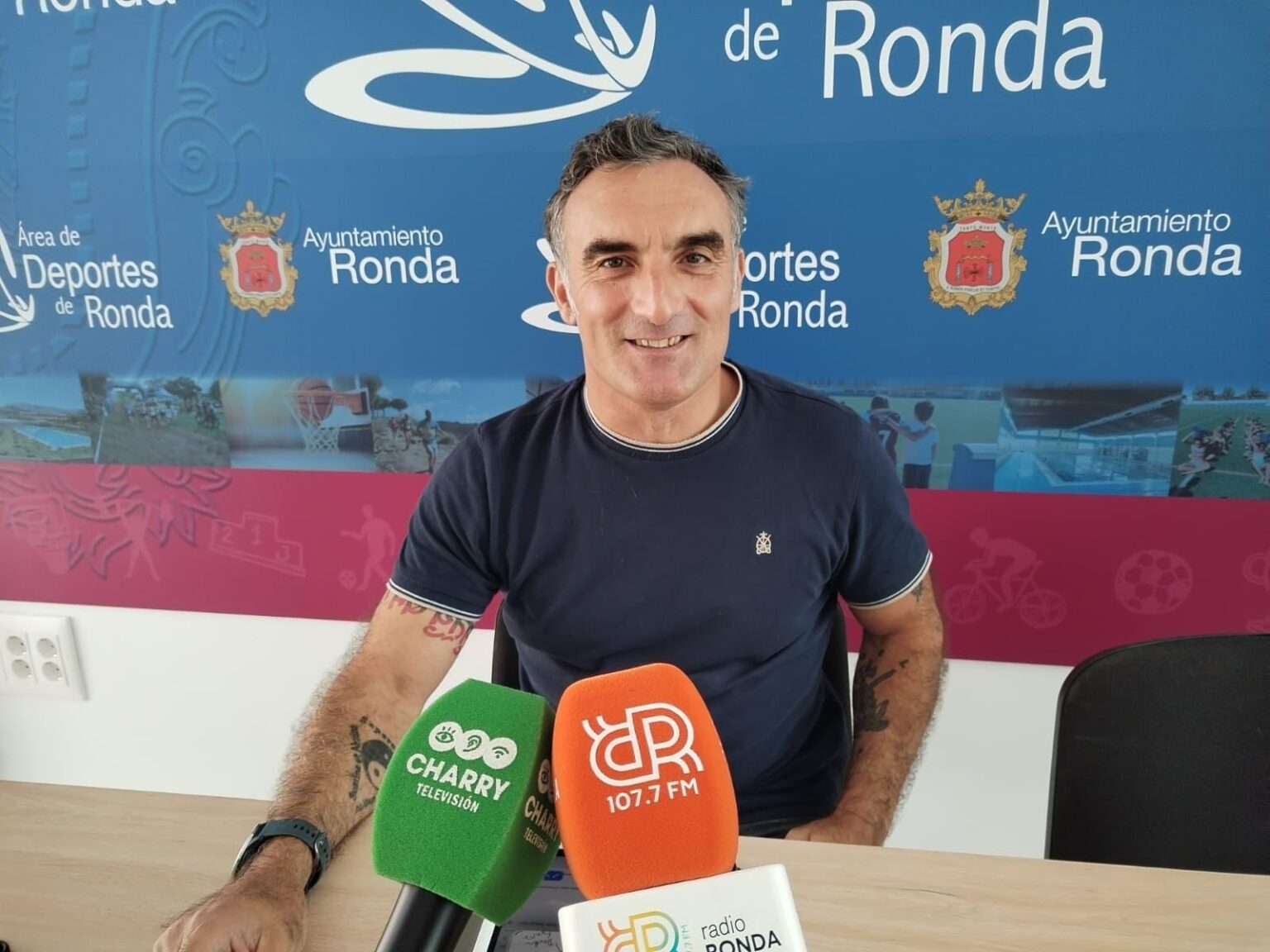 Bernardo Crespo en rueda de prensa