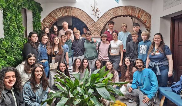 Foto de familia de los participantes