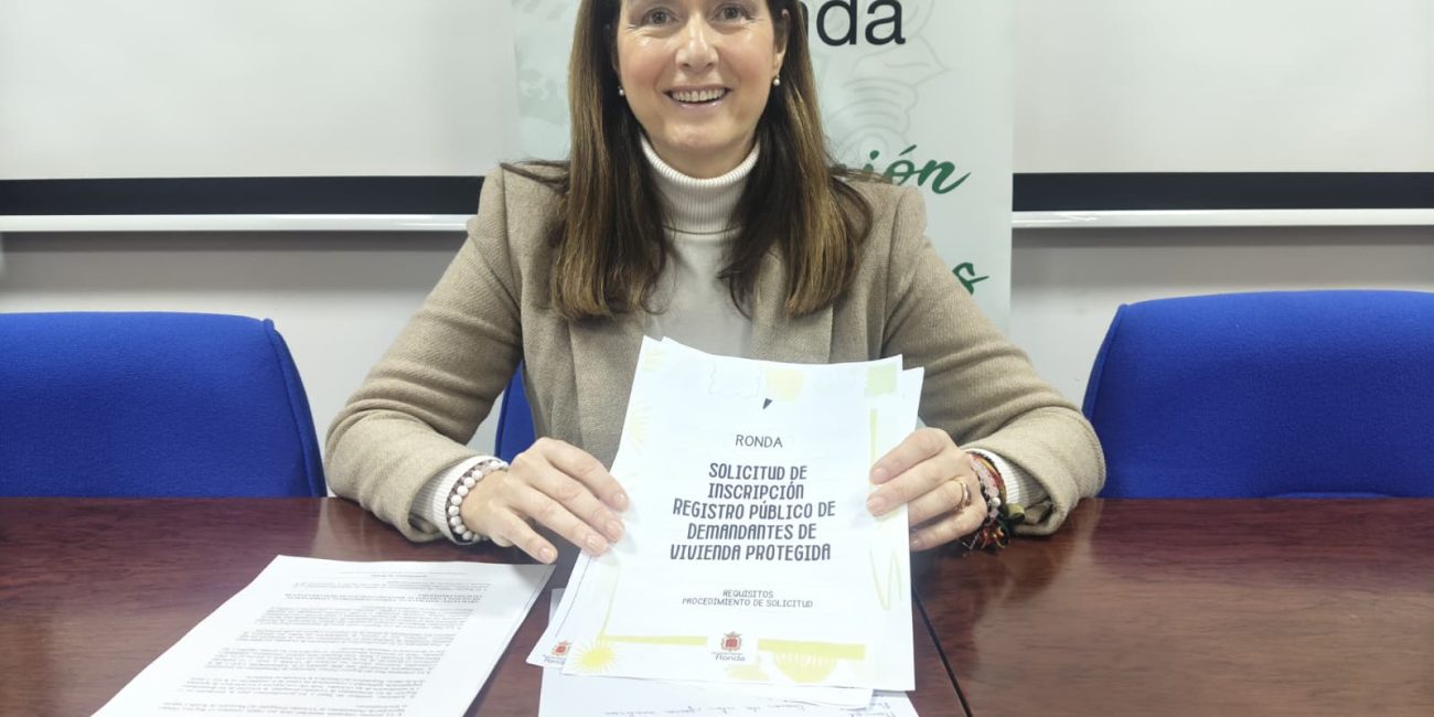 La concejal de Vivienda, Cristina Durán, en rueda de prensa