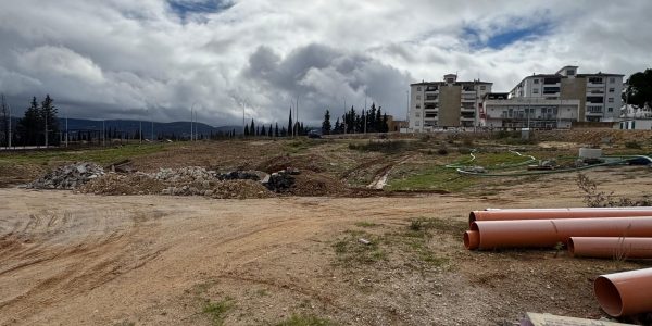 La parcela en cuestión es de más de 7.000 metros cuadrados