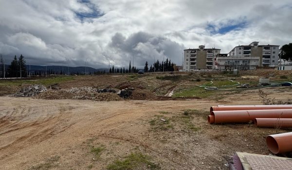 La parcela en cuestión es de más de 7.000 metros cuadrados