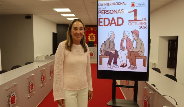 La delegada de Atención de Mayores, Alicia López