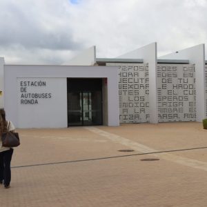 En la oferta, ambas empresas se han comprometido a destinar 60.000 euros para mejoras en las propias instalaciones
