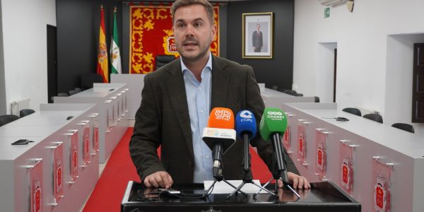 Ángel Martínez en rueda de prensa