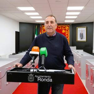 El delegado de Agricultura, Juan Carlos González, en rueda de prensa