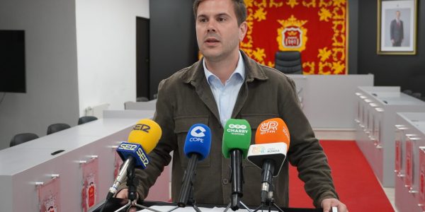 Ángel Martínez en rueda de prensa