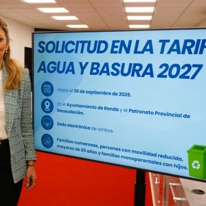 María del Carmen Martínez en rueda de prensa