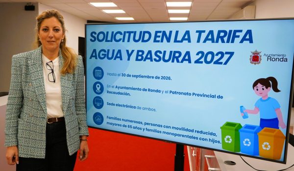 María del Carmen Martínez en rueda de prensa