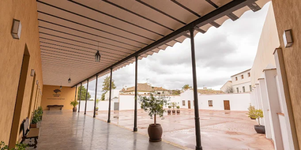 La entrada al acto será libre hasta completar aforo. La entrada al acto será libre hasta completar aforo.