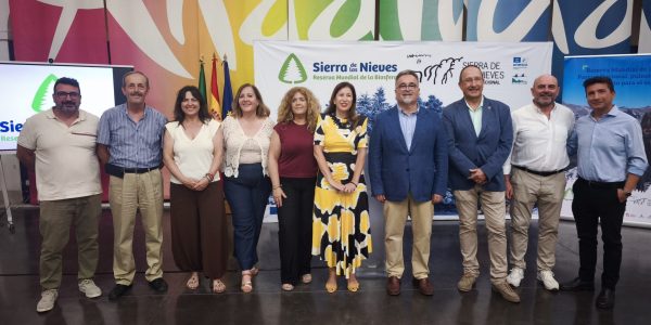 Foto de familia de la presentación