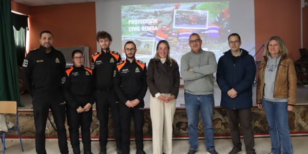 La idea es que esta formación se imparta en todos los centros educativos.