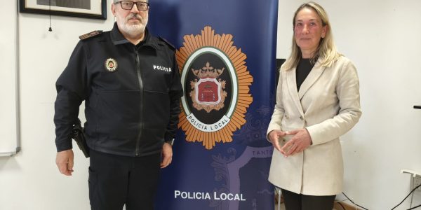 La edil de Seguridad Ciudadana, Alicia López, y el jefe de la Policía Local, Miguel Ángel Aranda