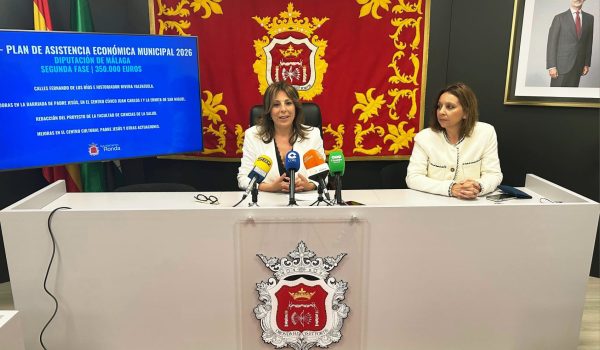 28042026 - La alcaldesa, Mari Paz Fernández, ha ofrecido esta mañana esta rueda de prensa.