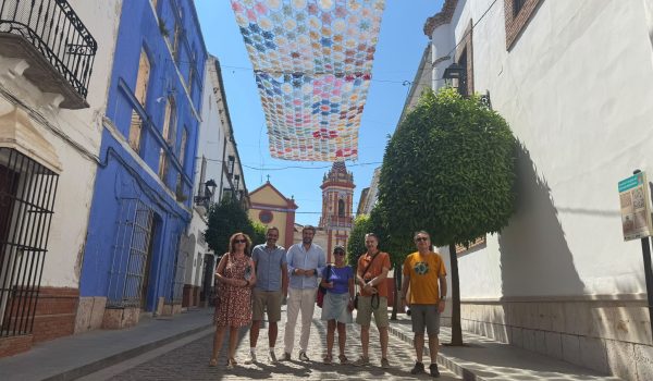 Miembros del grupo de paisaje de la AGE, junto al alcalde de Cañete la Real, Andrés Morón