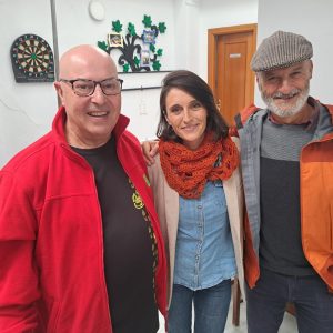 Burgos (en el centro) junto a los expresidentes Fernando Ruiz (izquierda) y Rafael Flores (derecha).