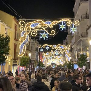 El alumbrado dio el pistoletazo de salida a las actividades navideñas