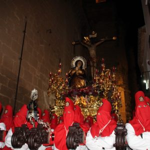 7b6d743f-7c3e-4725-8c5d-2aae1a277964