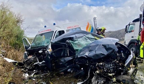 Imagen del vehículo afectado en el accidente | Consorcio Provincial de Bomberos