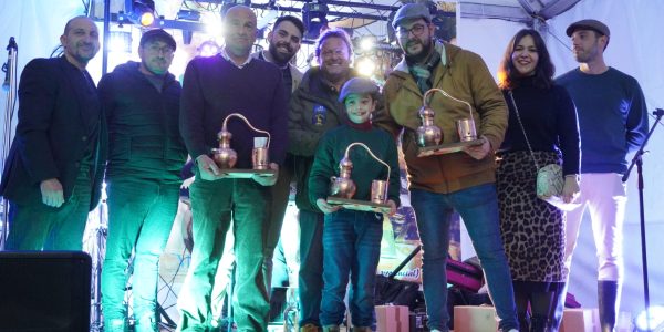 Esta fiesta es una apuesta de Jubrique por mantener vivas sus tradiciones, ya que
con esta celebración se pone en valor y se da a conocer esta bebida, que desde hace siglos se
viene elaborando de manera artesanal en el pueblo.