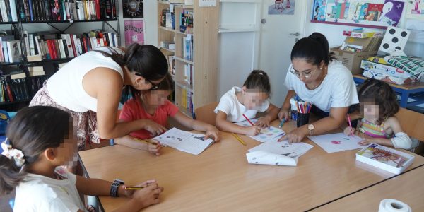 BENALAURÍA IMPARTE UN TALLER DE CREATIVIDAD Y ARTE