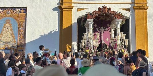 Llegada a Villamanrique de la Condesa.