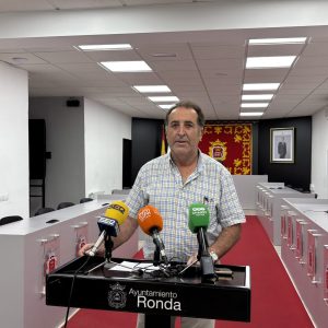Actuación para arreglar 12 caminos y calles de La Cimada y Los Prados