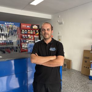 Fran Vera, propietario de Ferretech Ronda.