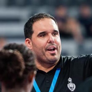 Rocamora ha dirigido en los últimos años a la Selección Española Junior | EHF