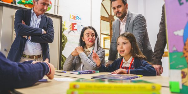 Esta iniciativa convierte la lectura en una herramienta para reducir brechas educativas y abrir oportunidades.