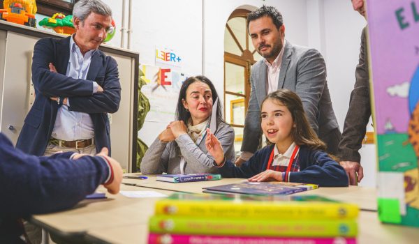 Esta iniciativa convierte la lectura en una herramienta para reducir brechas educativas y abrir oportunidades.