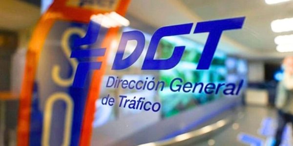 La DGT apuesta por realizar estos cambios para dejar atrás el papel.