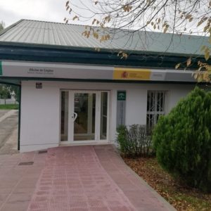 Los demandantes de empleo en la ciudad también han sufrido un descenso, concretamente en 43 personas menos