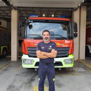 Álvaro Bautista, Bombero de Ronda