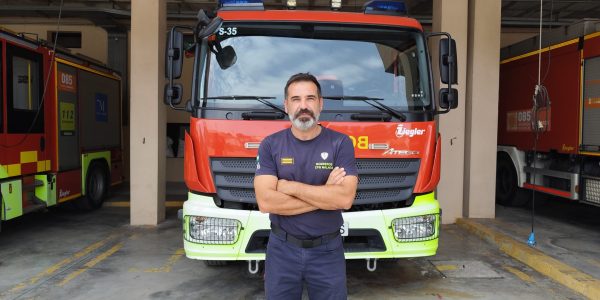 Álvaro Bautista, Bombero de Ronda