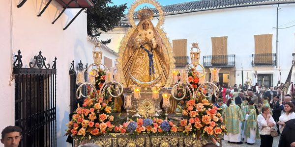 Virgen de la Aurora