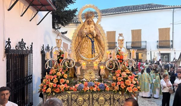Virgen de la Aurora