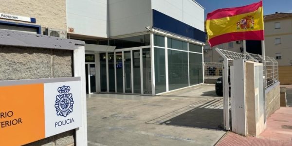 La investigación ha sido llevada a cabo por agentes del Grupo Local de Extranjería de la Comisaría de Ronda
