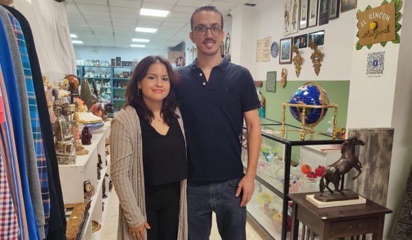 La joven pareja inició una nueva etapa en nuestra ciudad hace unas semanas.