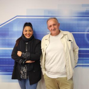 Nerea Torres y Manuel Pérez, psicóloga y presidente de Alfaro en Charry TV.