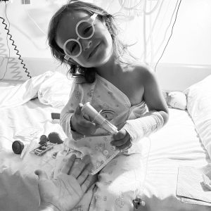 Alegría ha tenido que pasar por dos cirugías a corazón abierto