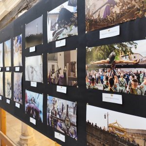 Se presentaron imágenes de todas las estaciones de penitencia de las hermandades de la ciudad