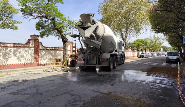 La Brigada de Obras del Ayuntamiento ya actuó de emergencia y ahora se acomete el arreglo definitivo de este daño