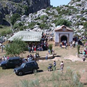 Ermita de la Virgen de la Escarihuela, lugar de la celebración de la Romería de Montejaque.