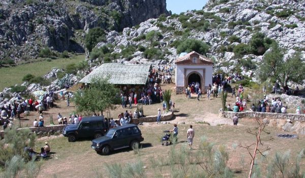 Ermita de la Virgen de la Escarihuela, lugar de la celebración de la Romería de Montejaque.