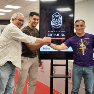 La presentación del evento ha tenido lugar en el salón municipal de plenos