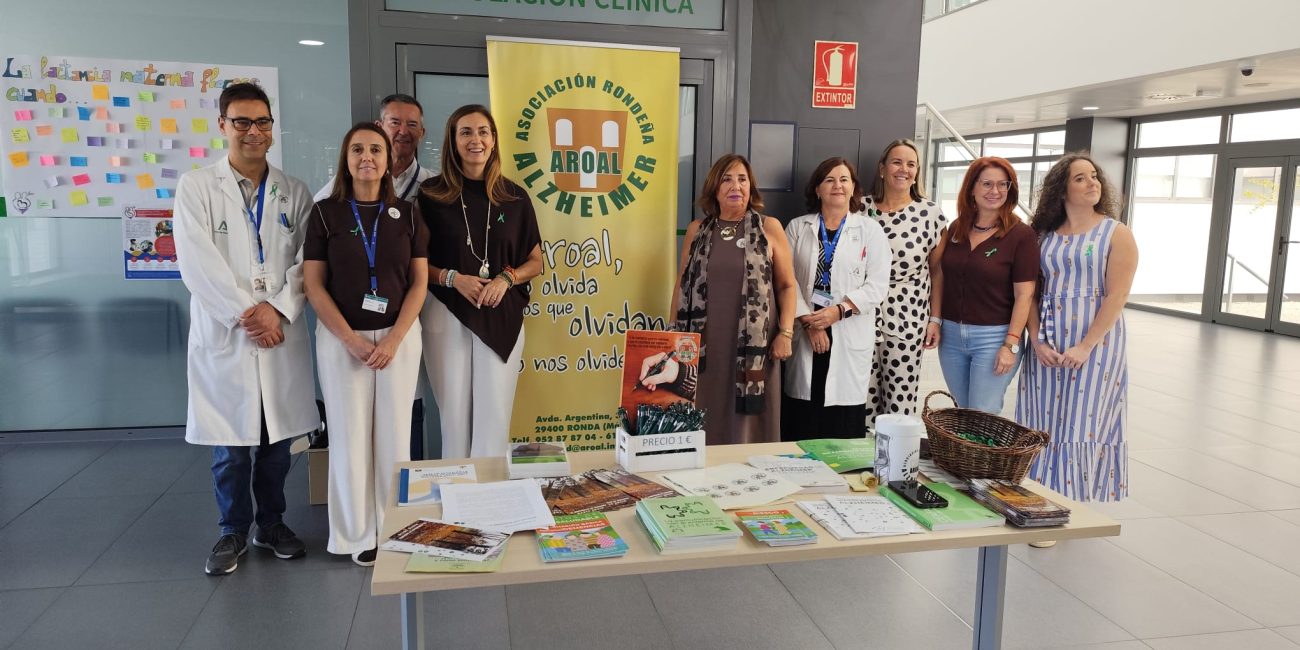 El Área Sanitaria, el Ayuntamiento y AROAL unen sus voces en el Día Mundial del Alzheimer